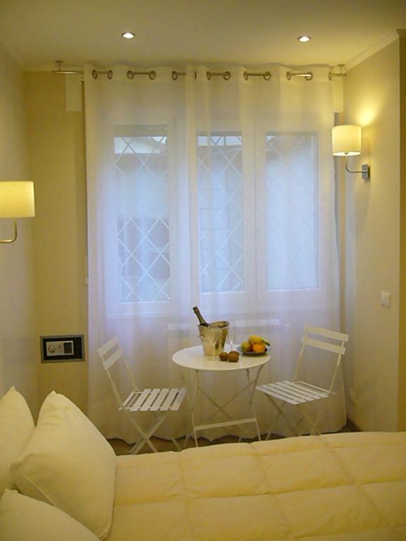 Grignetti Bed Bed and Breakfast Τεργέστη Δωμάτιο φωτογραφία
